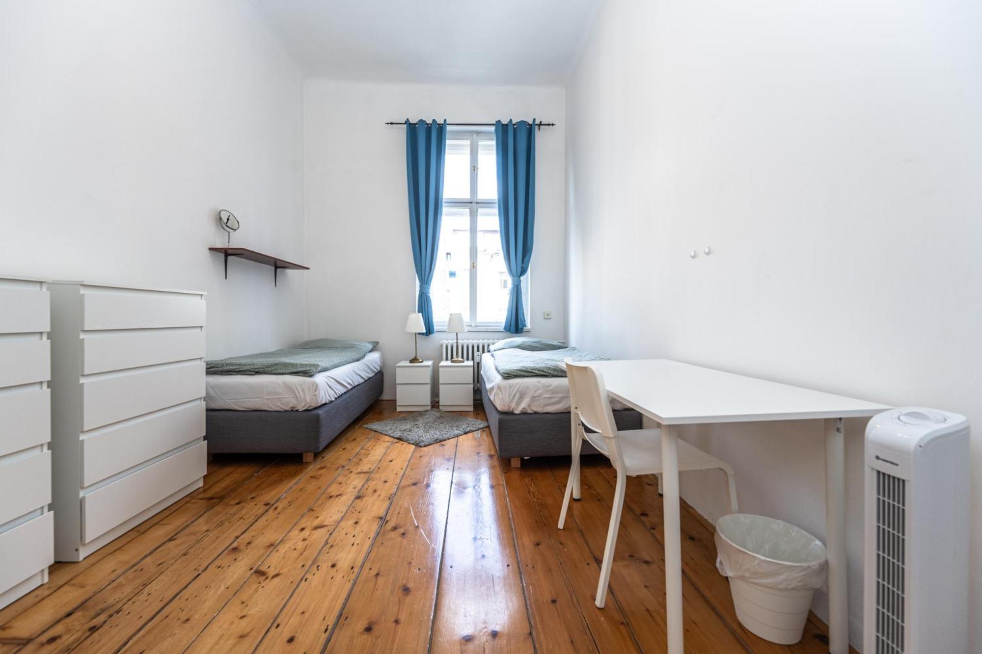 Apartments Safarikova 18 Prag Exteriör bild